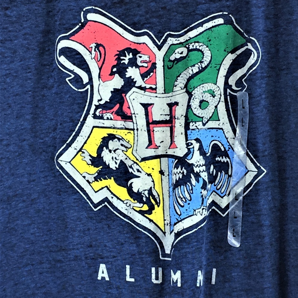 Hogwarts Alumni Harry Potter Graphic T-Shirt Large #0162 - Picture 4 of 4